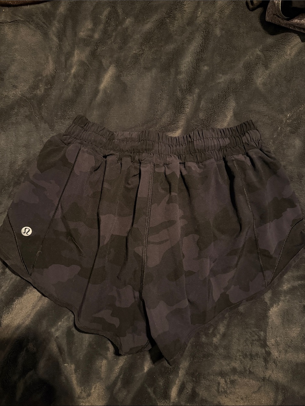 lululemon Black Camo Hotty Hot 2.5 inch Shorts